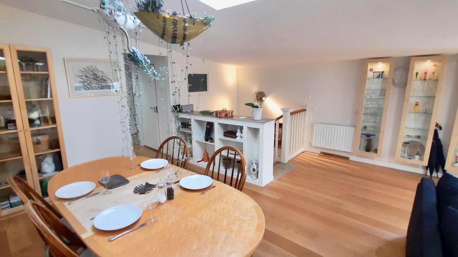 Boka 2022- Lägenhet vid Adelsgatan, i hjärtat av Visby innerstad