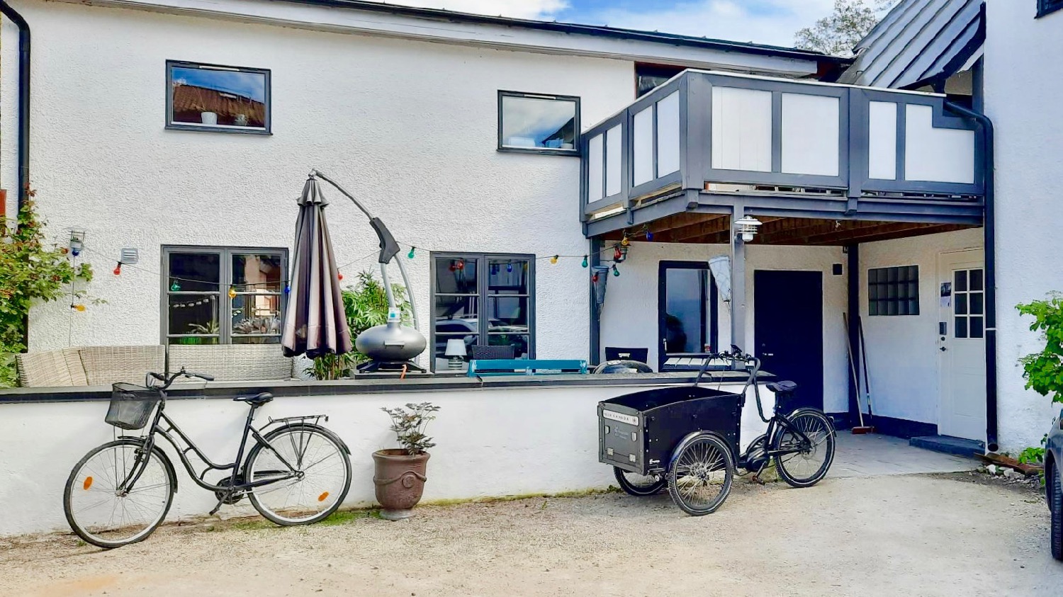 Boka 2022- Lägenhet vid Adelsgatan, i hjärtat av Visby innerstad