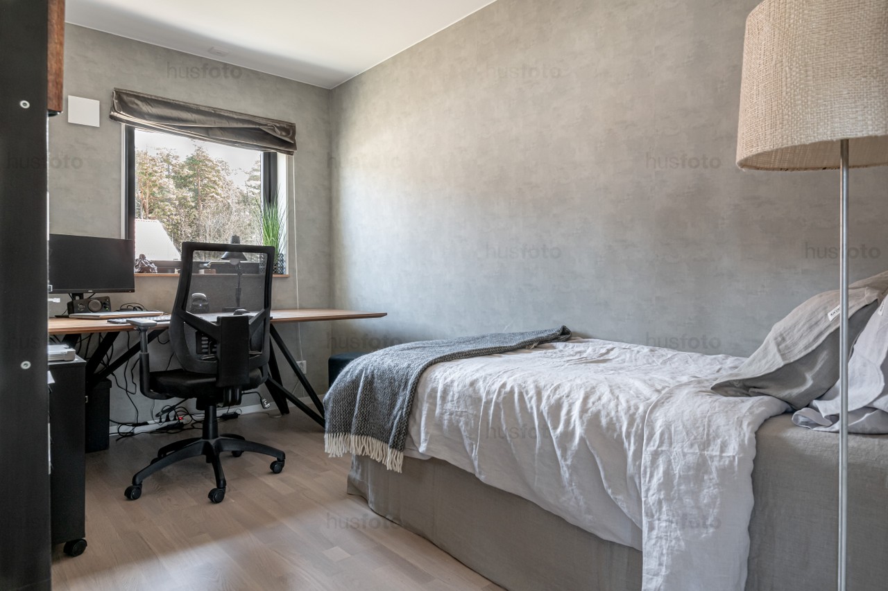 Boka 2022 - Nybyggt villa, ca 5 km söder om Visby stadsgräns