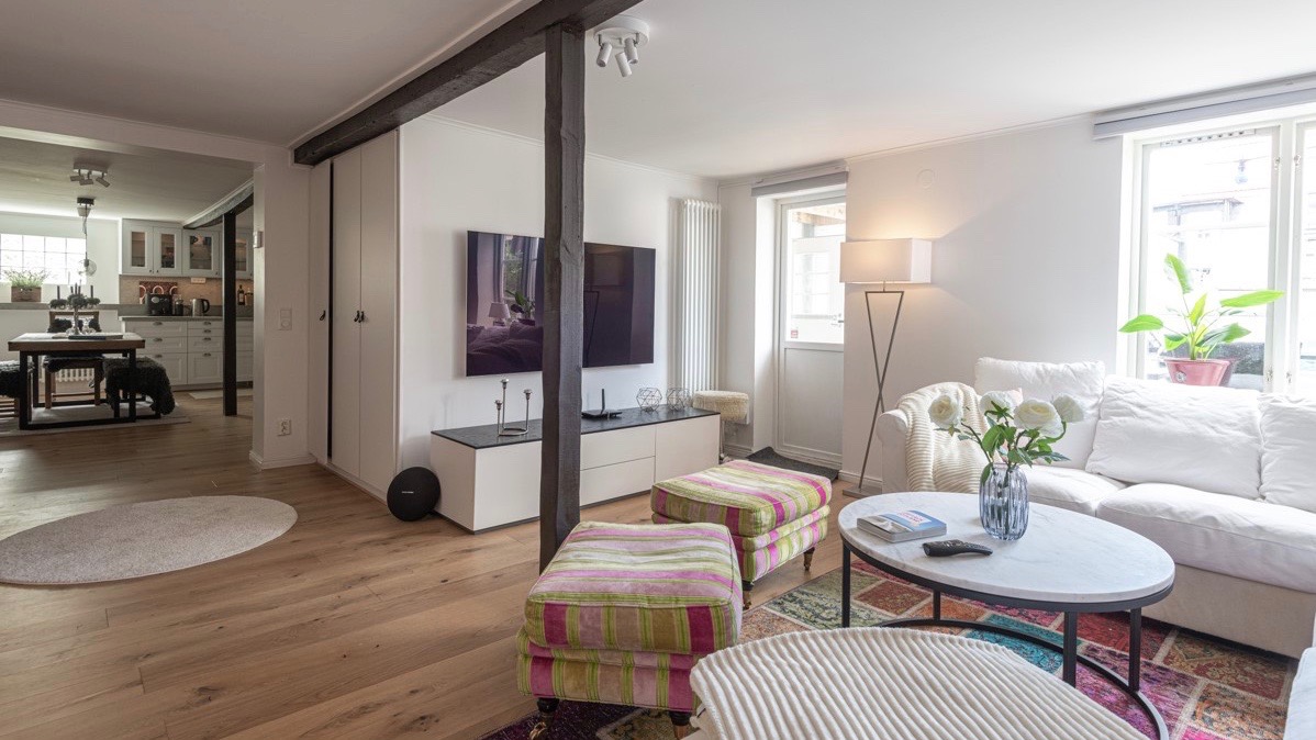 Boka 2023- Fint Gårdshus i innerstan