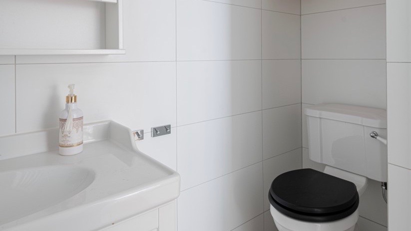 Boka 2023- Fint Gårdshus i innerstan