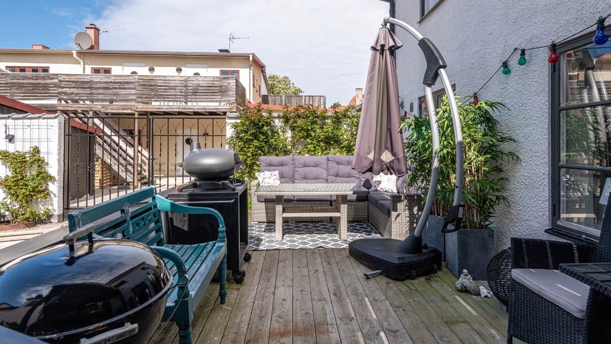 Boka 2023- Fint Gårdshus i innerstan