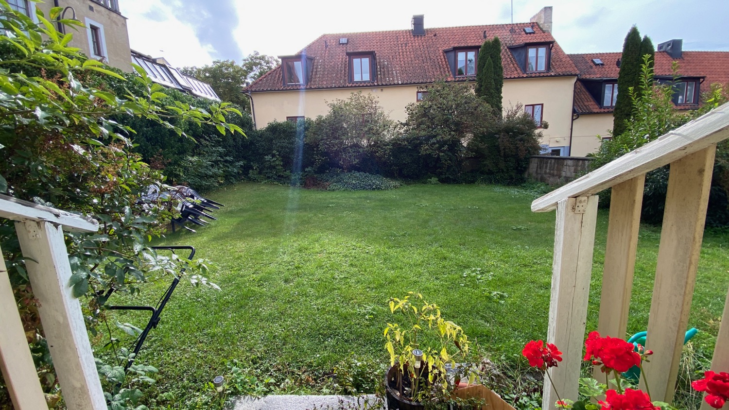 Boka 2023 - Fin 3:a med balkong bara ett stenkast från Almedalen