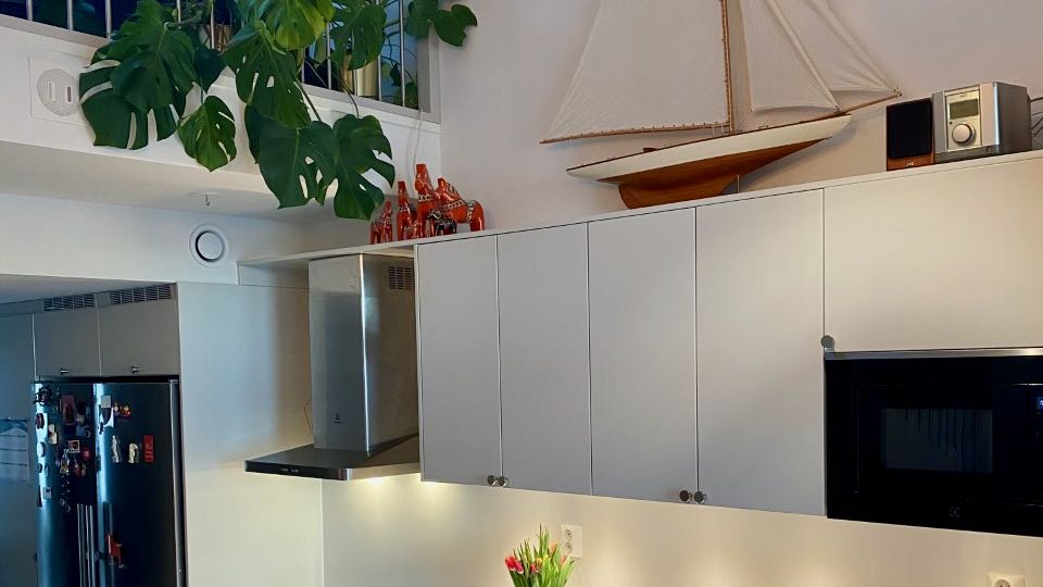 Boka 2023 - Radhus på 2 plan, med 3 sovrum på gångavstånd från ringmuren