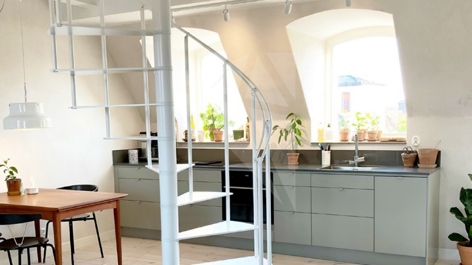 Boka 2026 - Lyxig 1,5a på två etage.