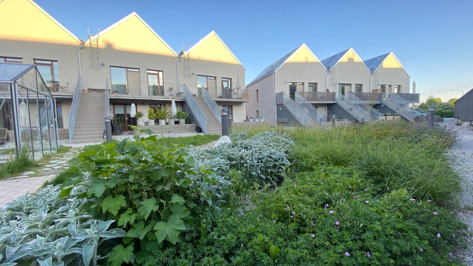 Modern 3:a på med egen uteplats intill ringmuren och Söderport