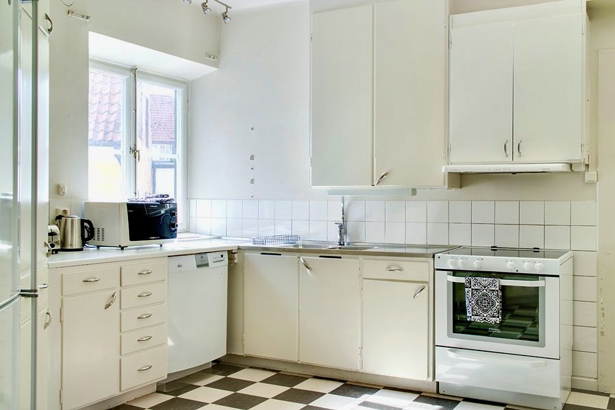 Boka 2026 - Paradvåning på Stora Torget - 150 m2 - 12 bäddar - bra för möten