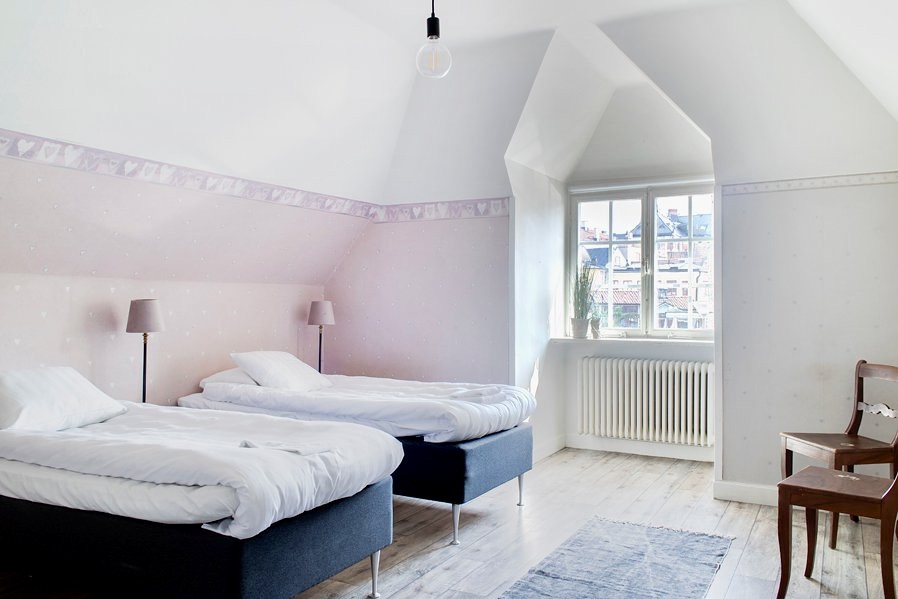 Boka 2026 - Paradvåning på Stora Torget - 150 m2 - 12 bäddar - bra för möten