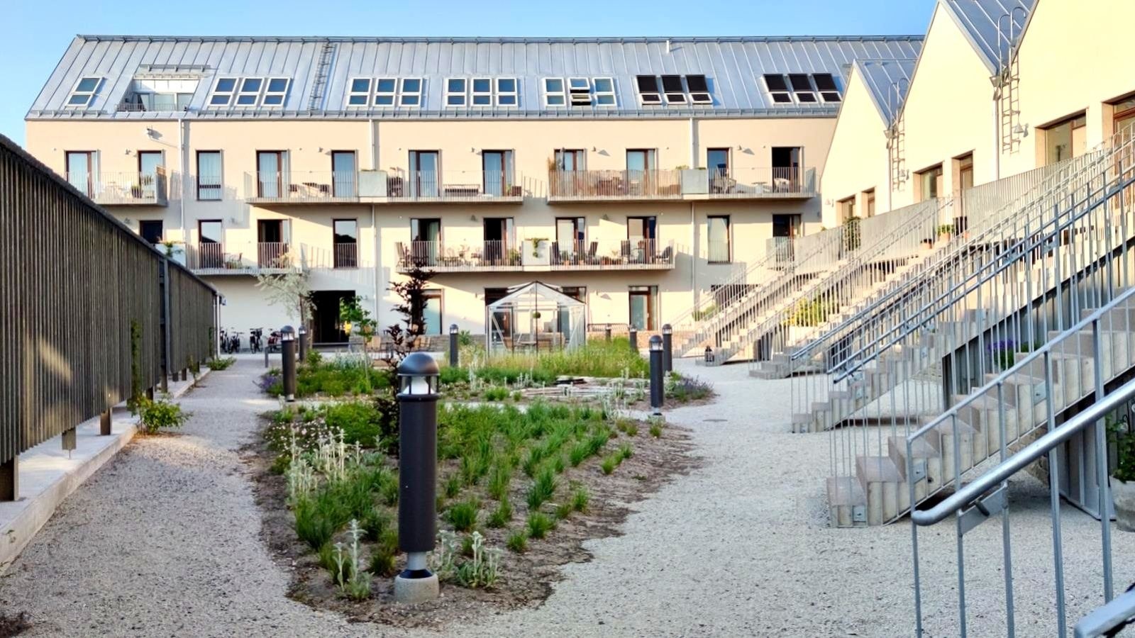 Boka 2027 - Nybyggd 2:a vid ringmurens södra port.