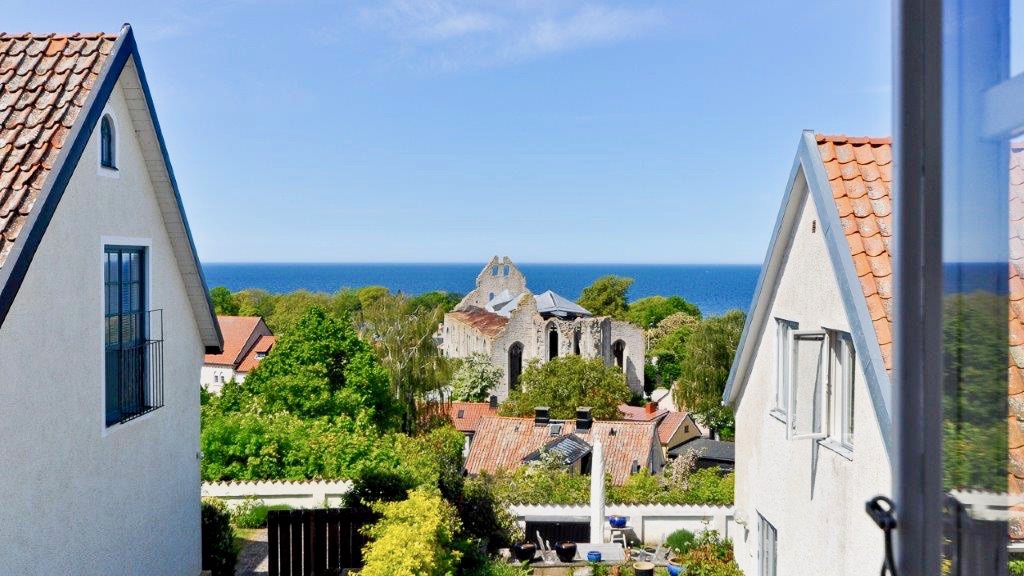 Boka 2024 - Stor villa med havsutsikt och historisk charm på Norra Murgatan