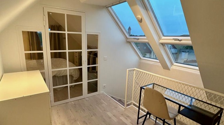 Townhouse på 3 plan på Södra Murgatan, mitt i hjärtat av Visby innerstad