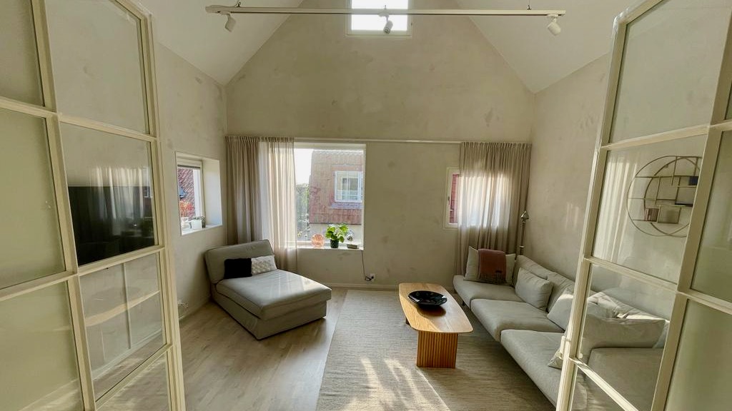 Townhouse på 3 plan på Södra Murgatan, mitt i hjärtat av Visby innerstad