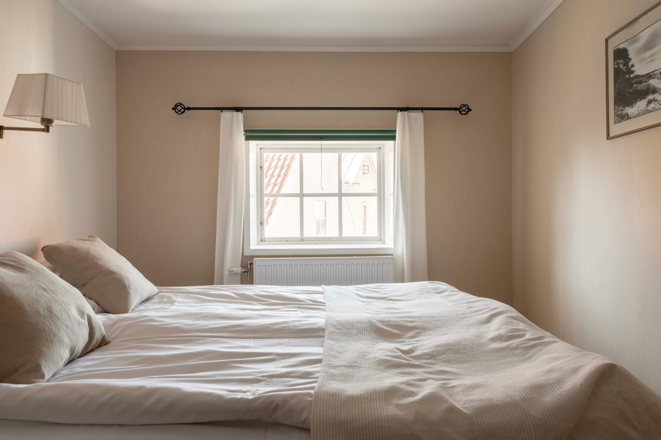 Etagelägenhet, 3 rok, vid Skansport, intill ringmurens insida.