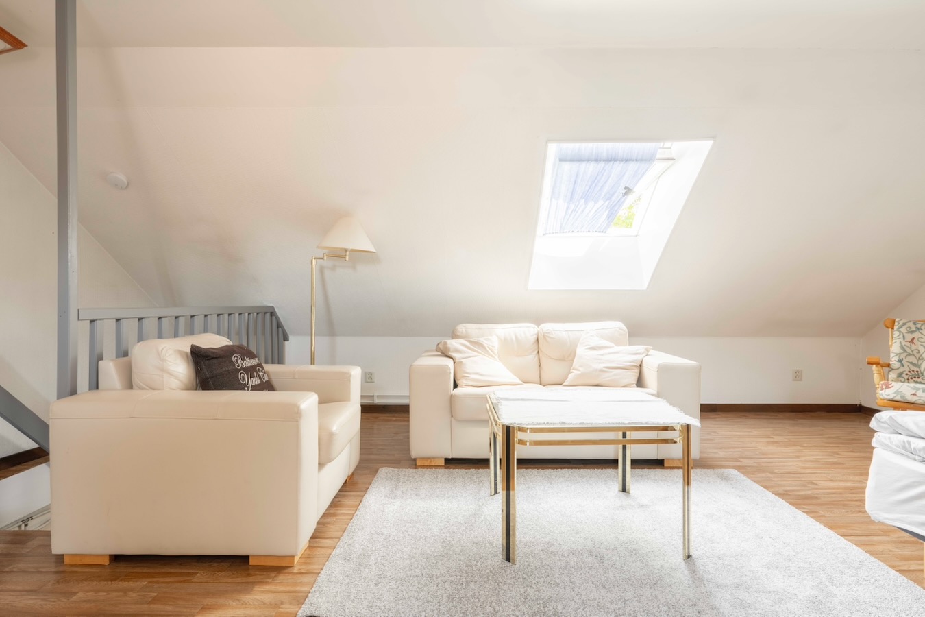 Etagelägenhet, 3 rok, vid Skansport, intill ringmurens insida.