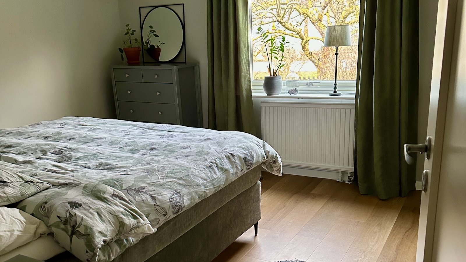 Boka 2026 - Villa med 4 sovrum på 195 m2, Gångavstånd till ringmuren