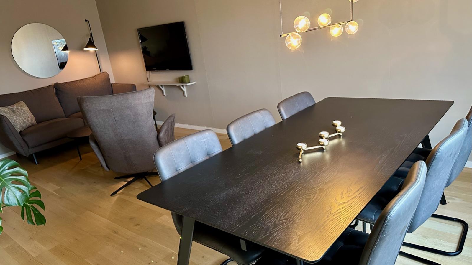 Boka 2026 - Villa med 4 sovrum på 195 m2, Gångavstånd till ringmuren