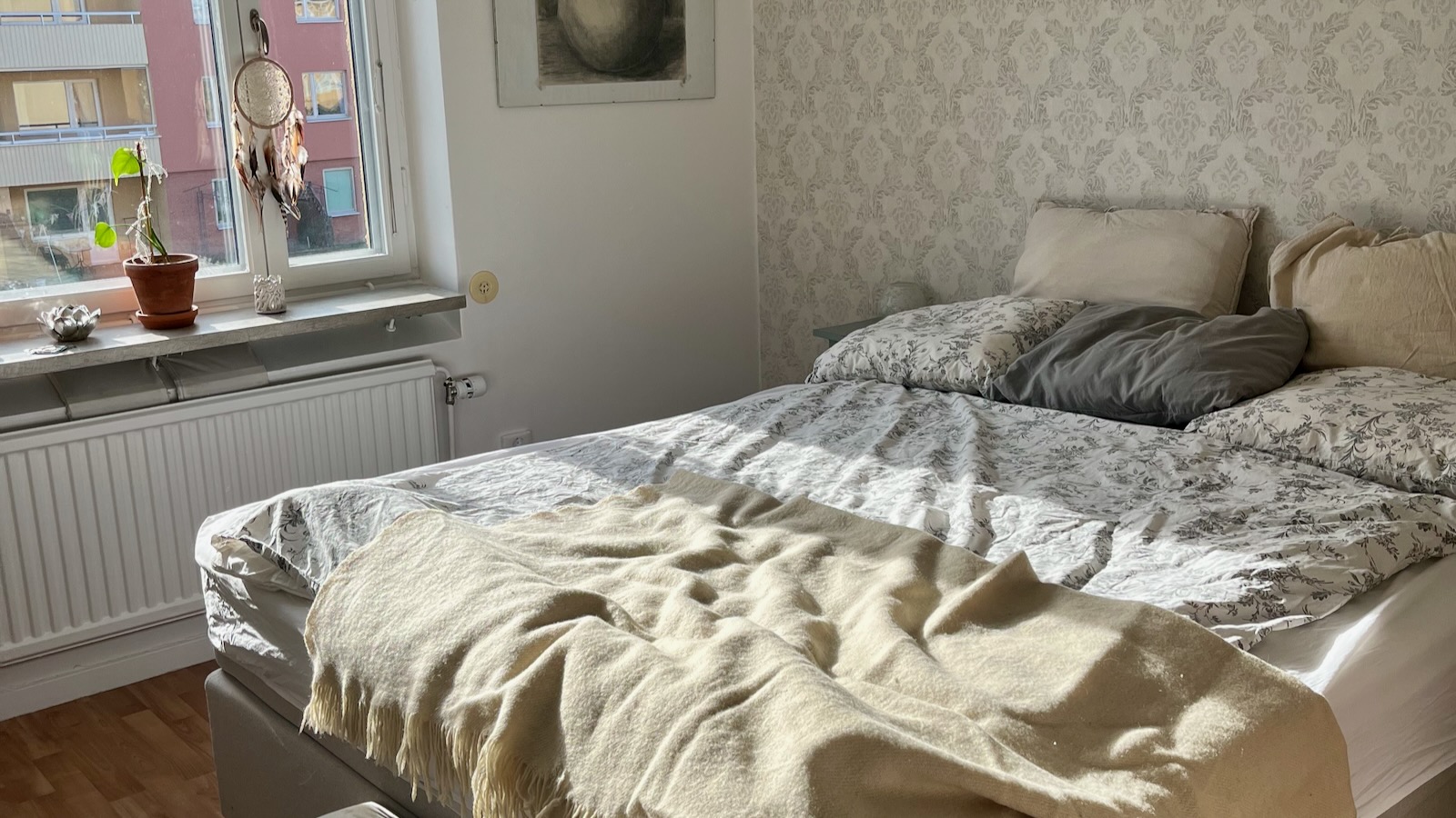 Välplanerad 2:a med havsutsikt & balkong