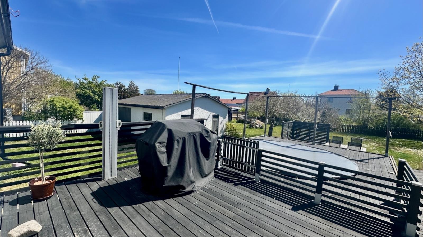 Boka 2026 - Fräsch villa på Silvåsgatan - 15 minuters promenad till ringmuren