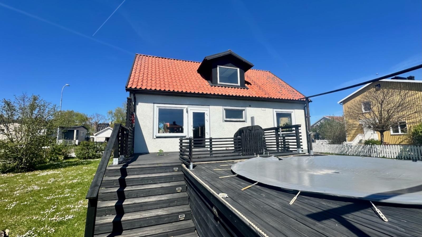 Boka 2026 - Fräsch villa på Silvåsgatan - 15 minuters promenad till ringmuren