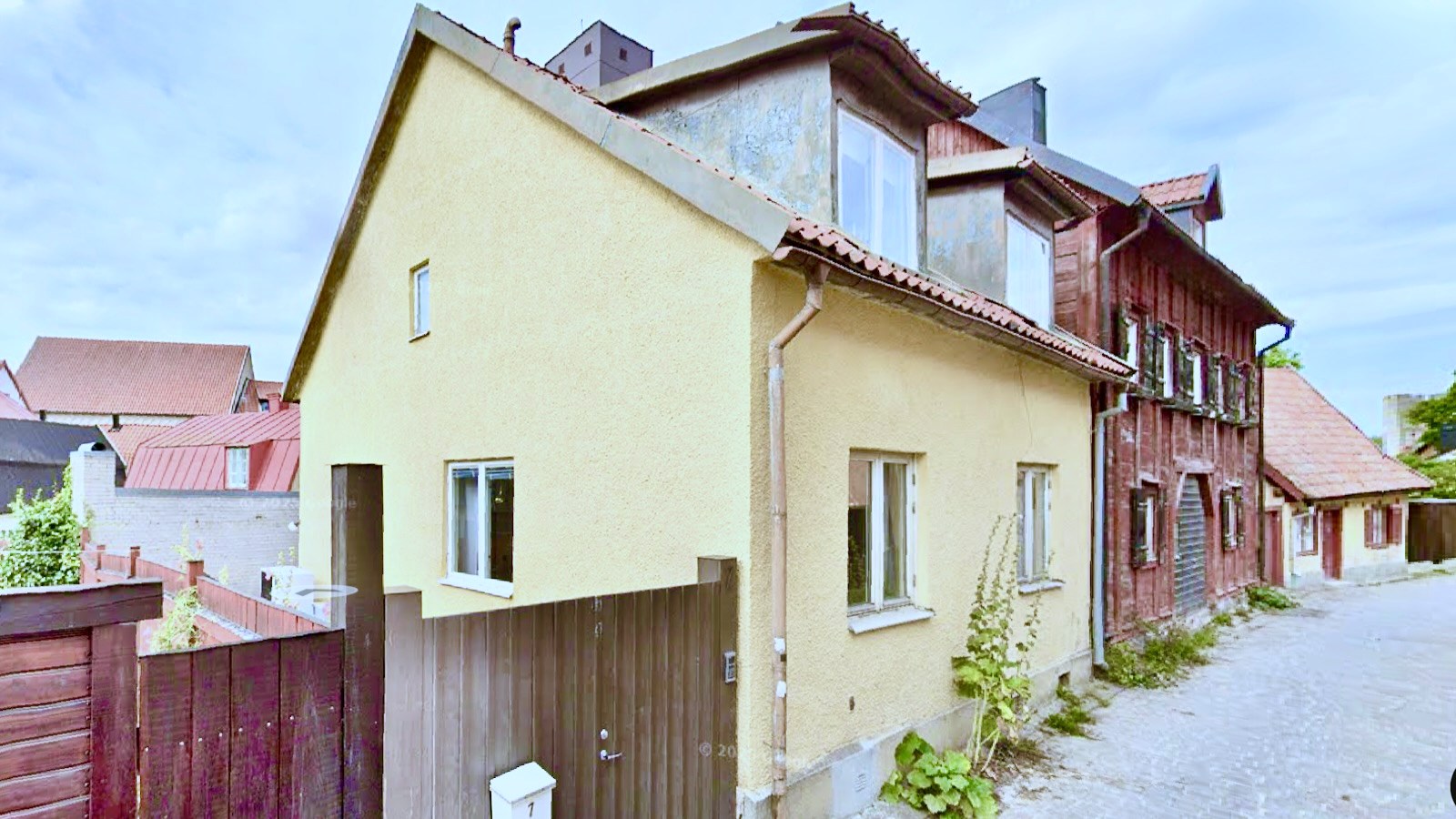 Boka 2027 - Hus med gård för mingel, mitt i Visby innerstad