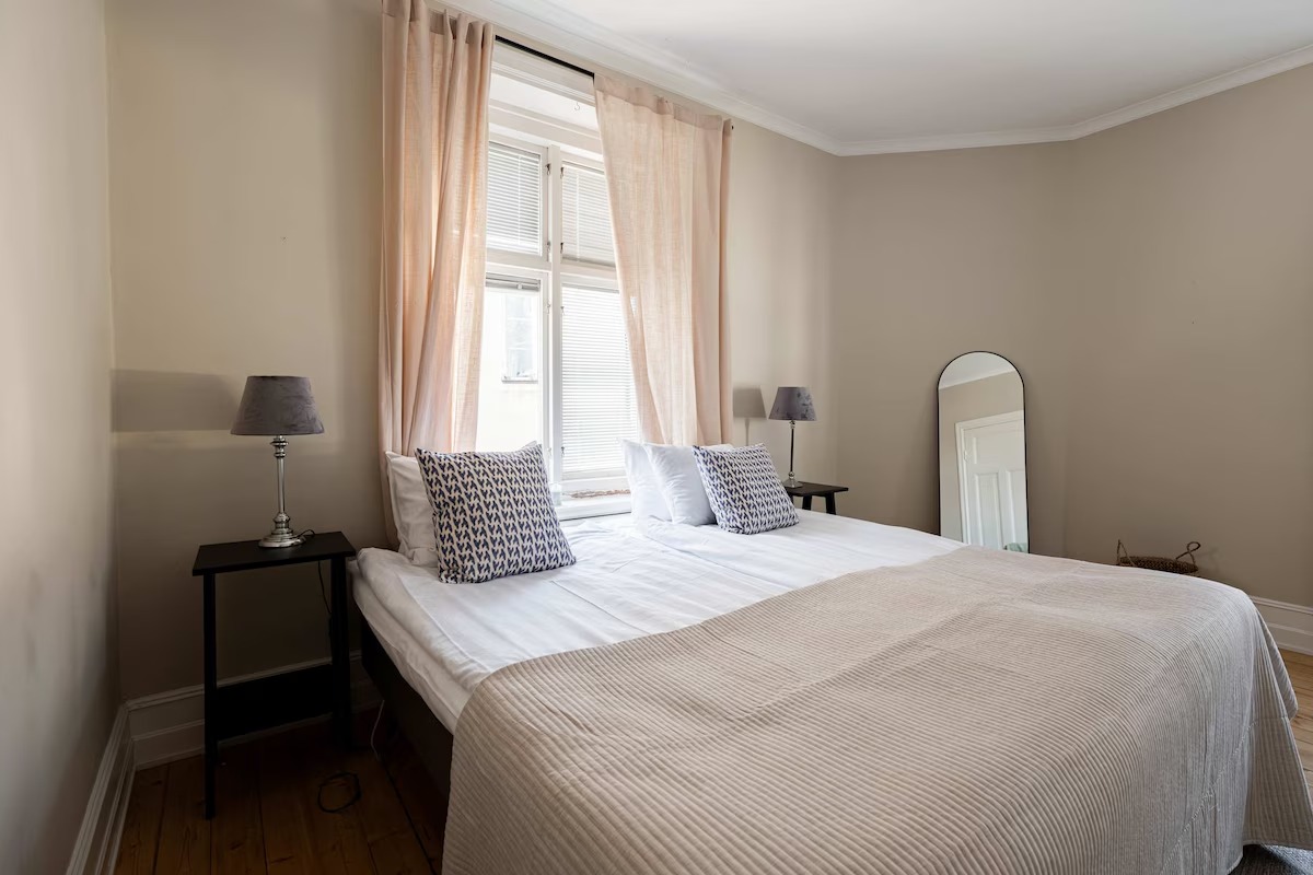 Boka 2026 - Fin lägenhet på Skeppargatan