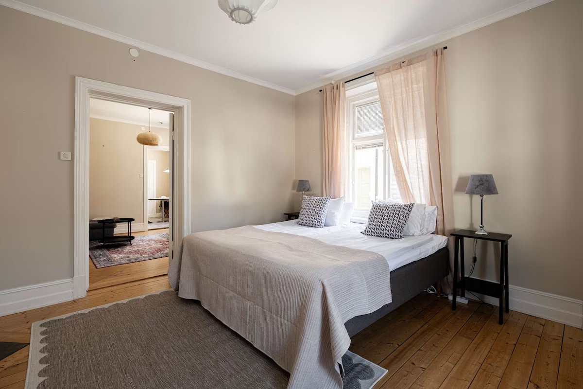 Boka 2026 - Fin lägenhet på Skeppargatan