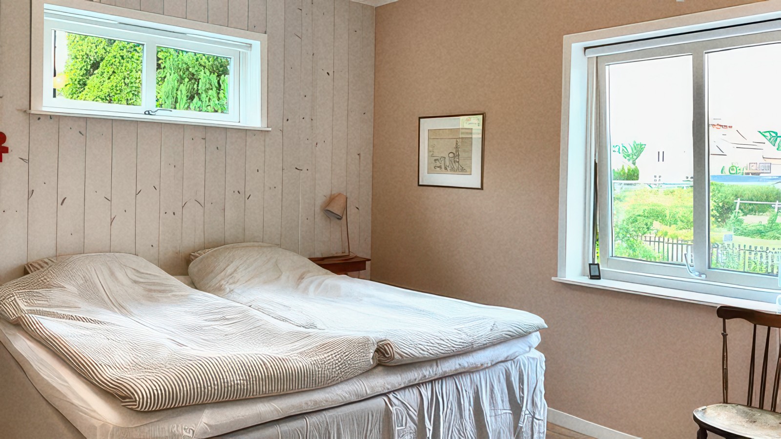 Boka 2026 - Fristående villa med fyra sovrum och lummig trädgård på Hemsegatan