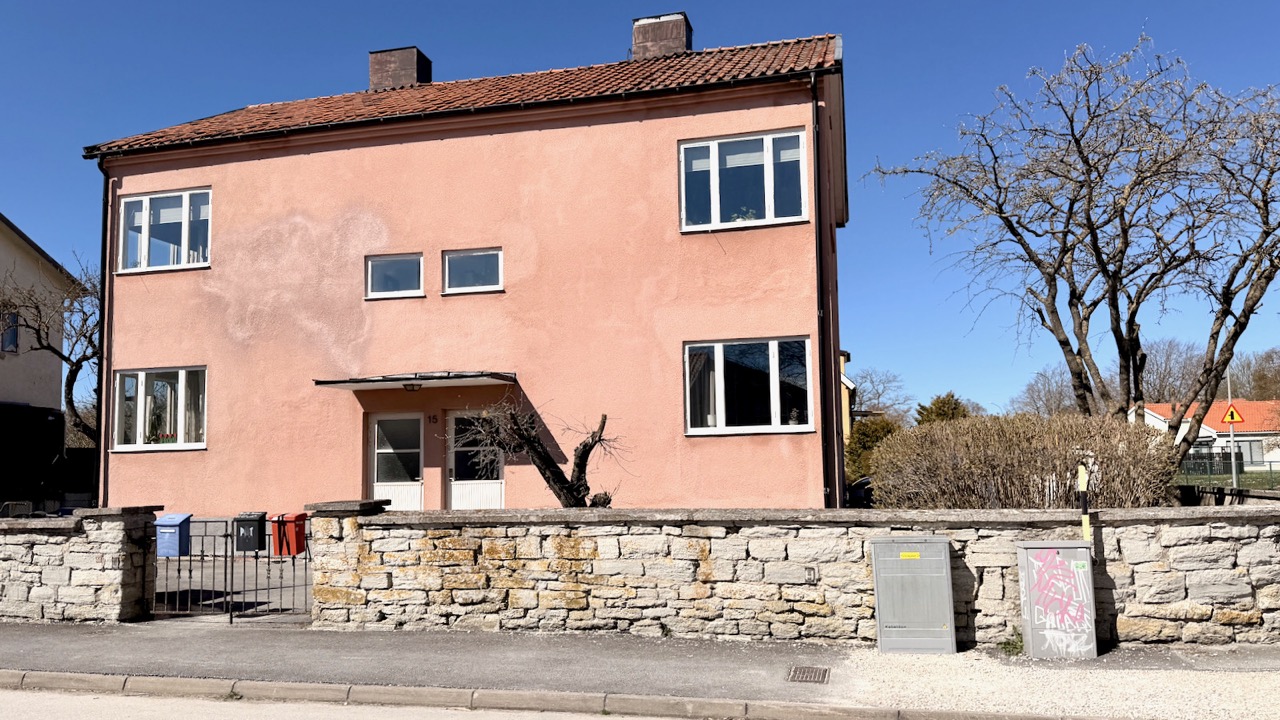 Boka 2026 - Central lägenhet med 6-8 bäddar intill Visby Öster centrum