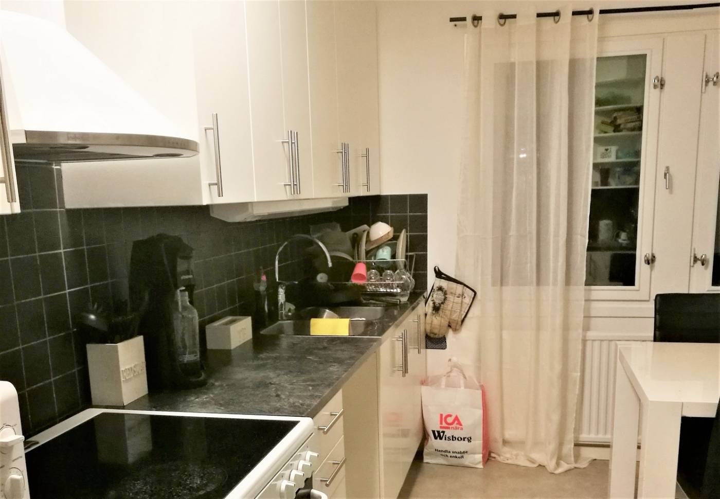 Boka 2022 - Rymlig 3:a 15 minuters promenad från Visby Centrum