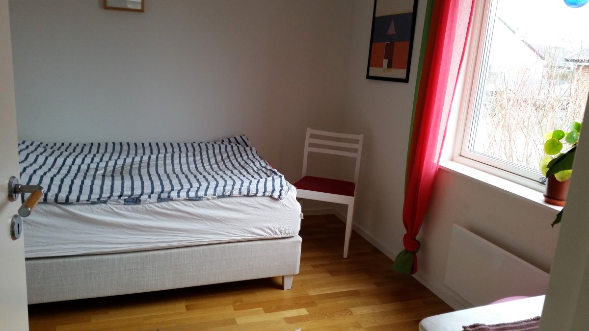 Hus med 4 sovrum 1,5 km från Söderport