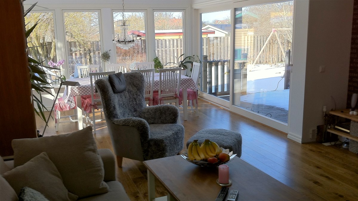 Stor villa med trädgård och 4 separata sovrum bara 10 minuters promenad från centrum