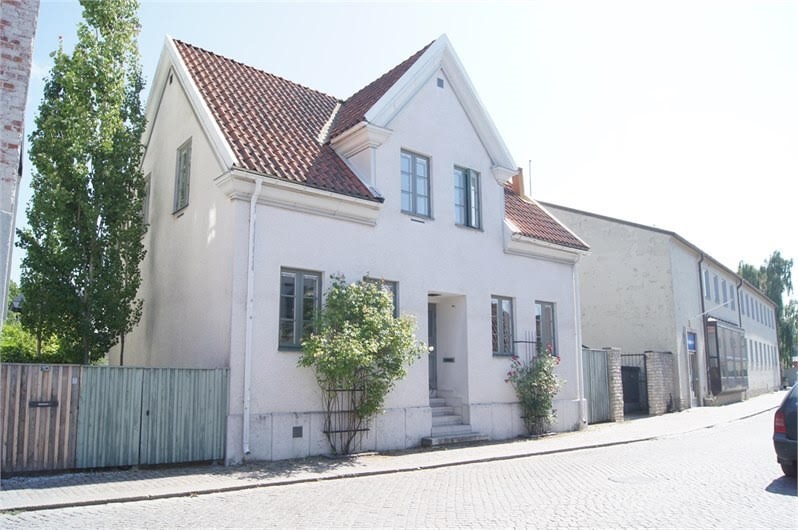 Boka 2026 - Lyxig villa vid Kinbergs plats i Visby innerstad
