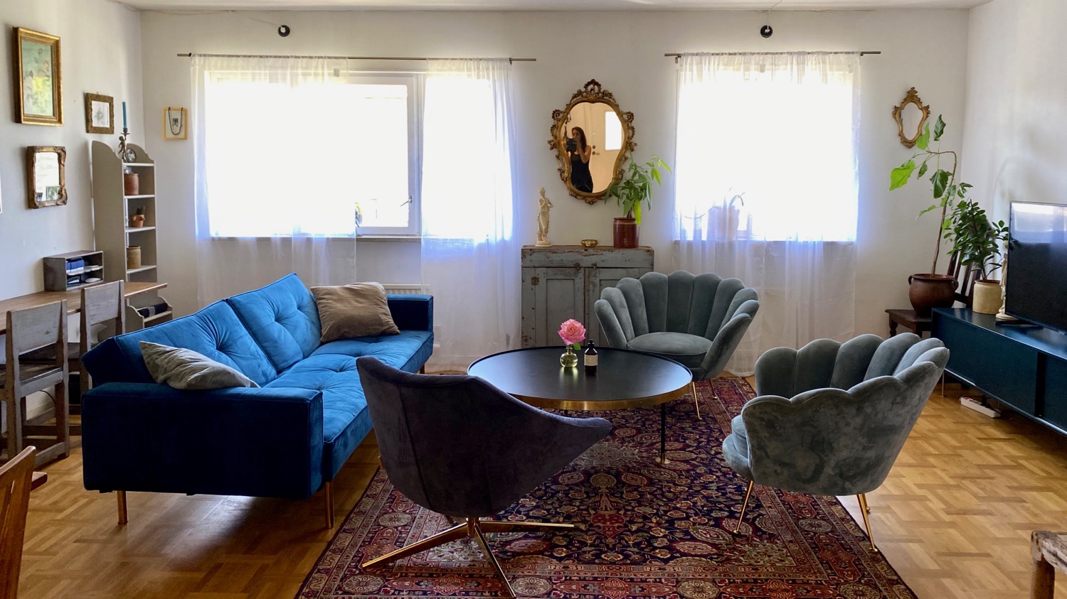 Boka 2023 - Radhus med 5 rok, 100 meter från Ringmuren. Ca 800 meter från Almedalen.