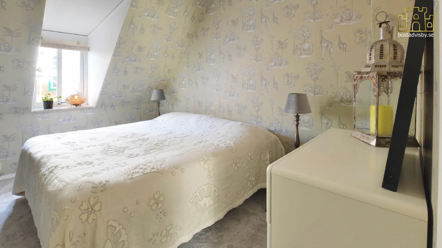 MTV 2026 - Nyrenoverat boende - Toppläge - på 3 plan i hjärtat av Visby innerstad - Upp till 9 bäddar