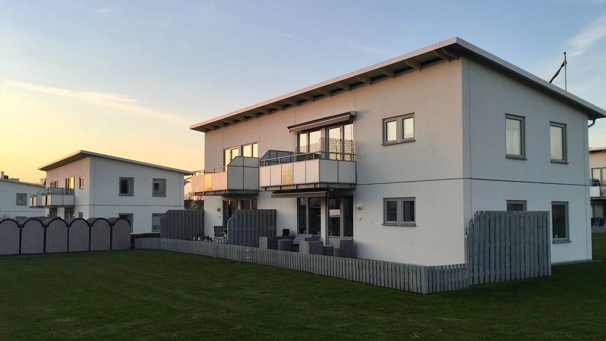 Boka 2027 - Nybyggd 4:a med 3 sovrum 900 meter söder om ringmuren. Gångavstånd till Almedalen.