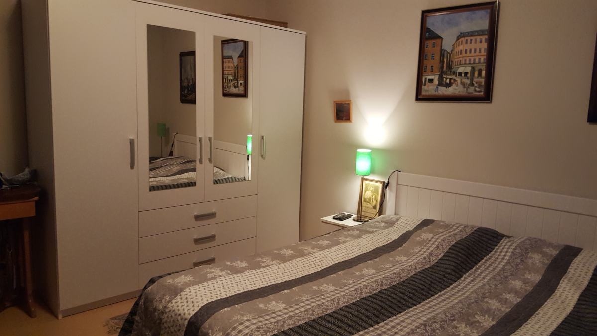 5  bäddar 5 minuter från muren