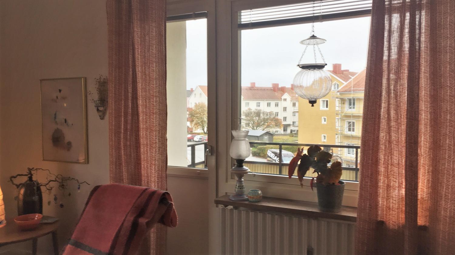 Boka 2020 - Fin lägenhet mindre än 2 km från ringmuren