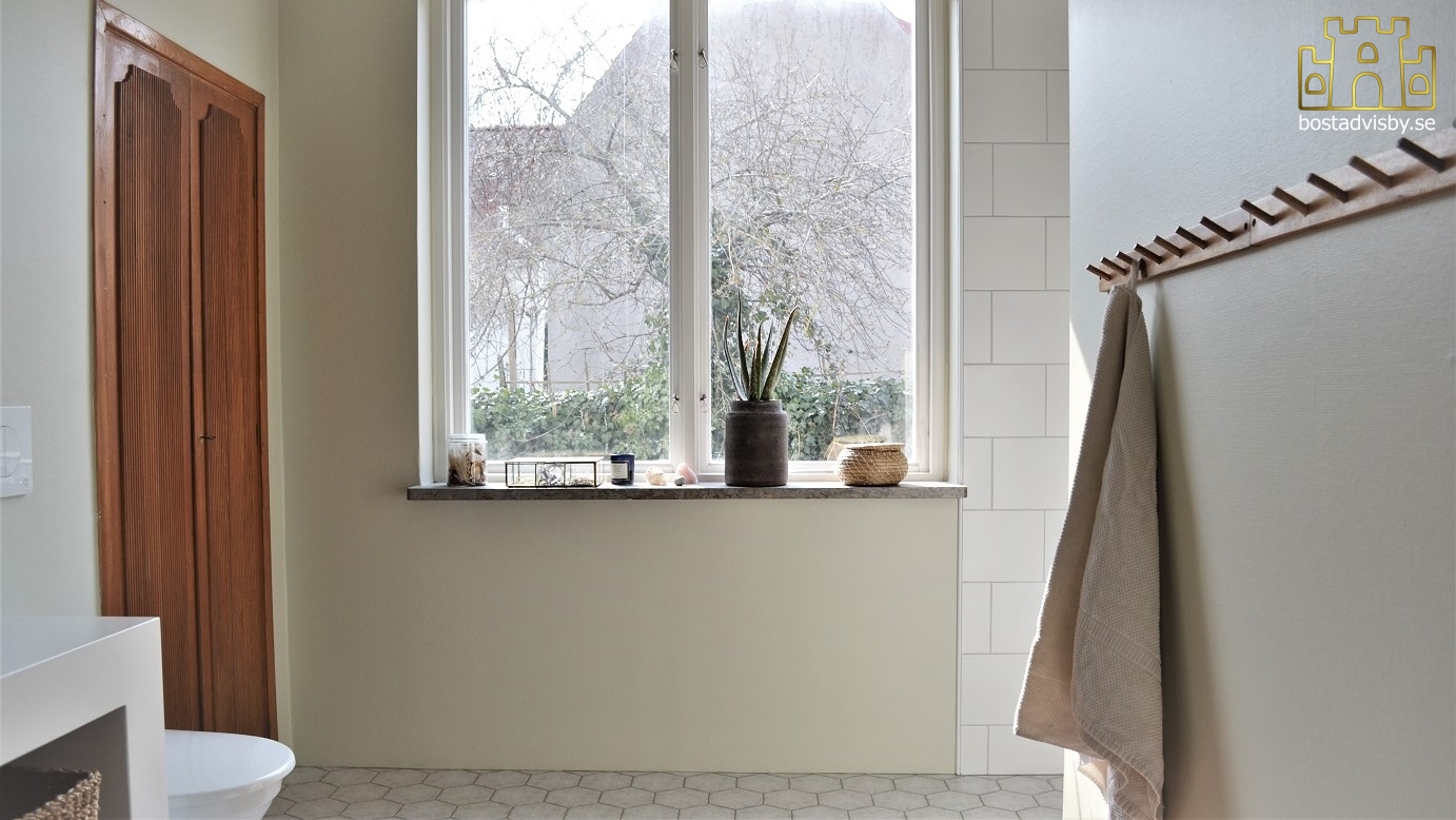 Attraktiv villa i innerstan med stor trädgård