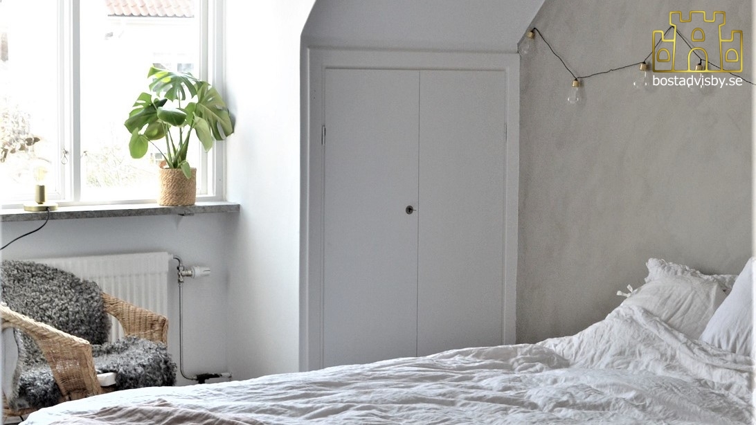 Attraktiv villa i innerstan med stor trädgård