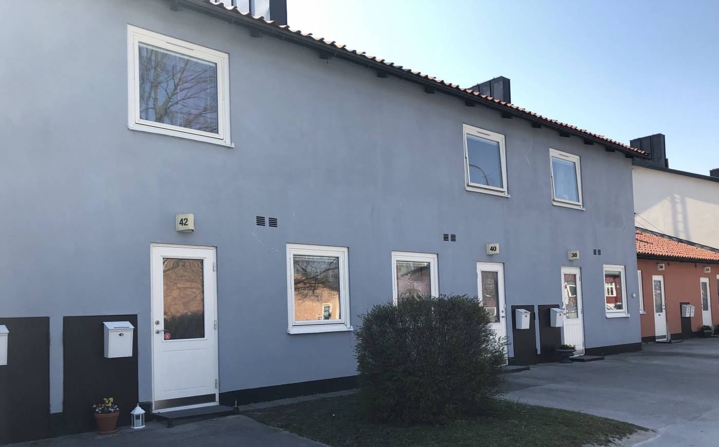 Boka 2019 - Trevligt radhus ca. 2 km söder om Visby ringmur