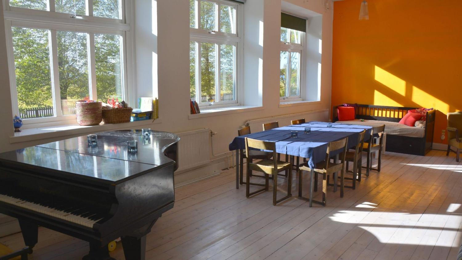 Boka 2022 - Stor och vacker villa - 10 min biltur till Visby
