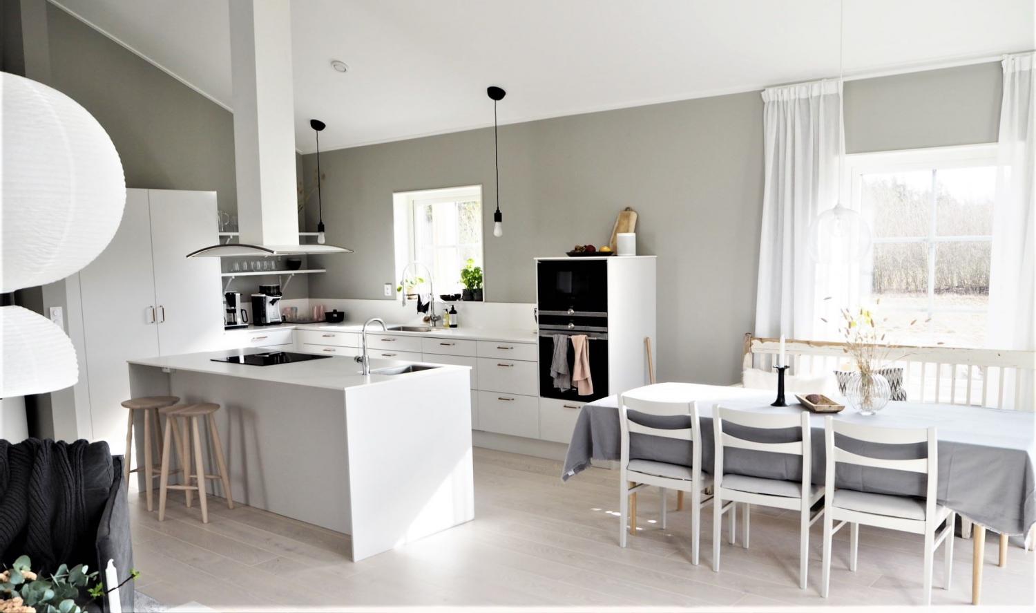 Boka 2020 - Arkitektritad villa med lyxkänsla - 8 bäddar - 15 min från Almedalen med bil