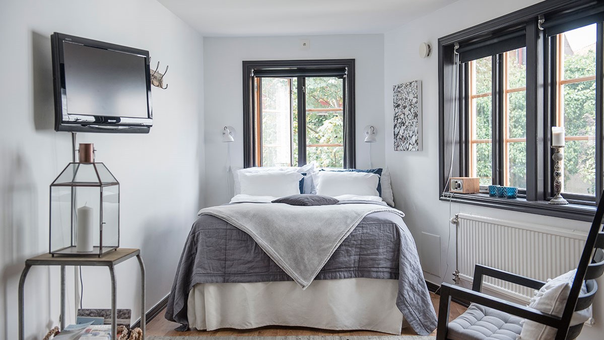 Boka 2020 - Hotellägenhet på Hästgatan mitt i innerstan - Small