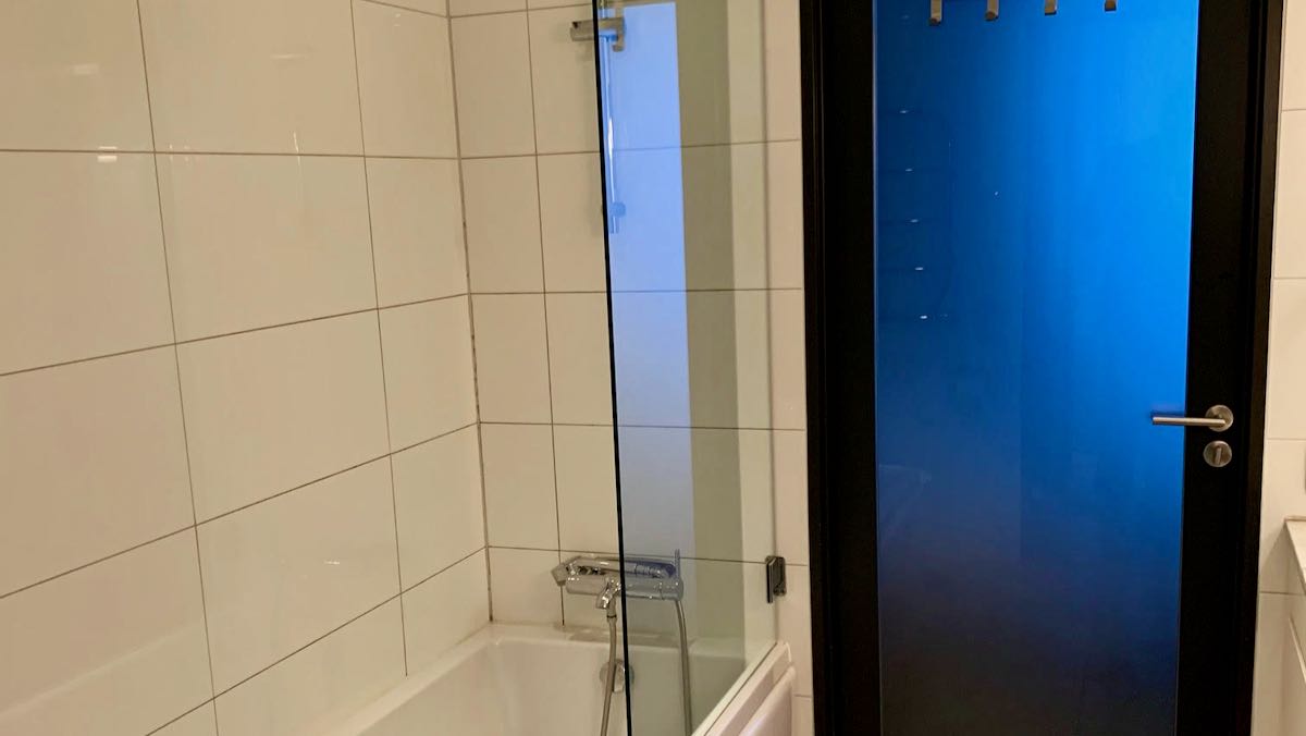 Bungalow, 3 rok, på lyxresorten Novi - Vackert boende vid havet, längs strandpromenaden i Visby