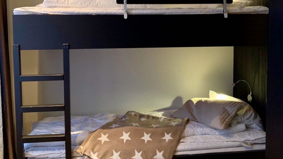 Bungalow, 3 rok, på lyxresorten Novi - Vackert boende vid havet, längs strandpromenaden i Visby