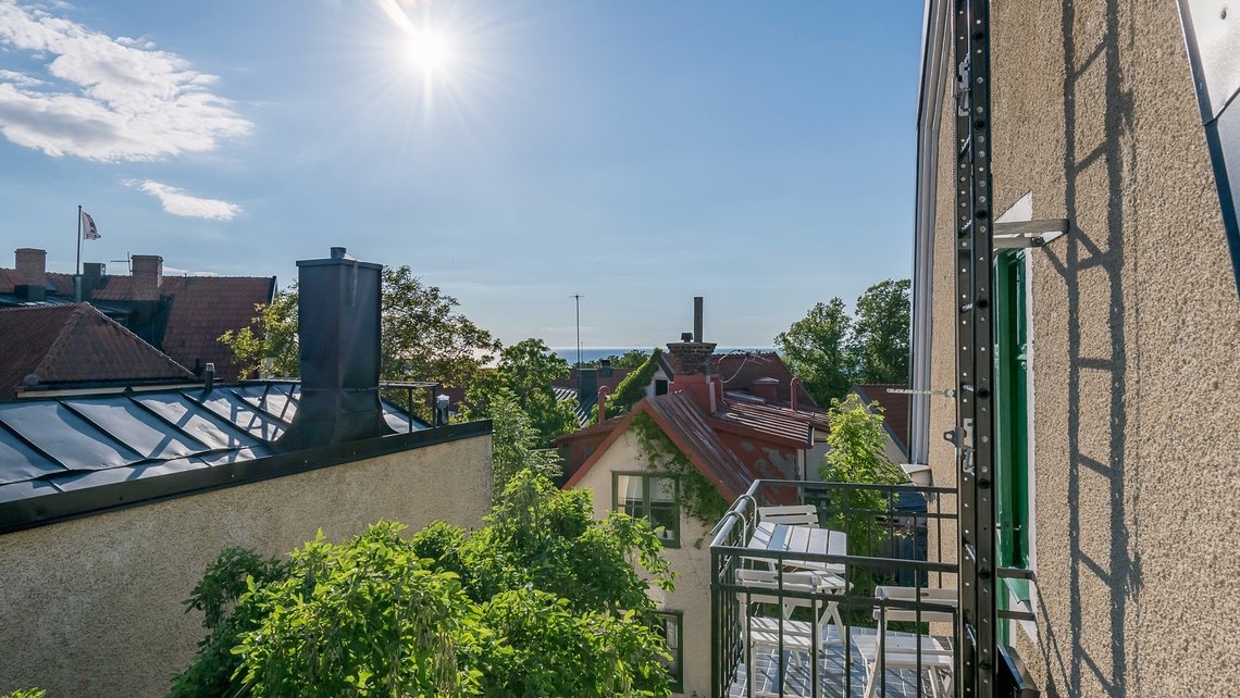 Boka 2021 - Fint hus med trädgård i Visby innerstad