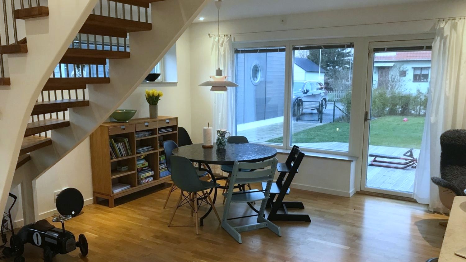 Boka 2027 - Modern villa med 4 sovrum på gångavstånd från Almedalen