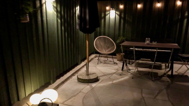 Boka 2026 - Nyrenoverat hus med egen uteplats, intill ringmuren