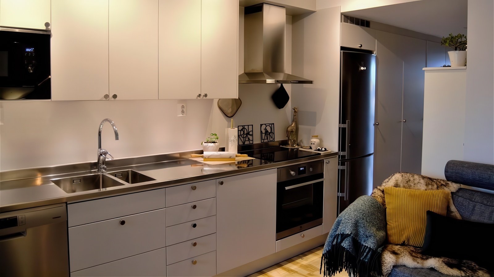 Boka 2026 - 2:a med 4 bäddar en dryg km från ringmuren