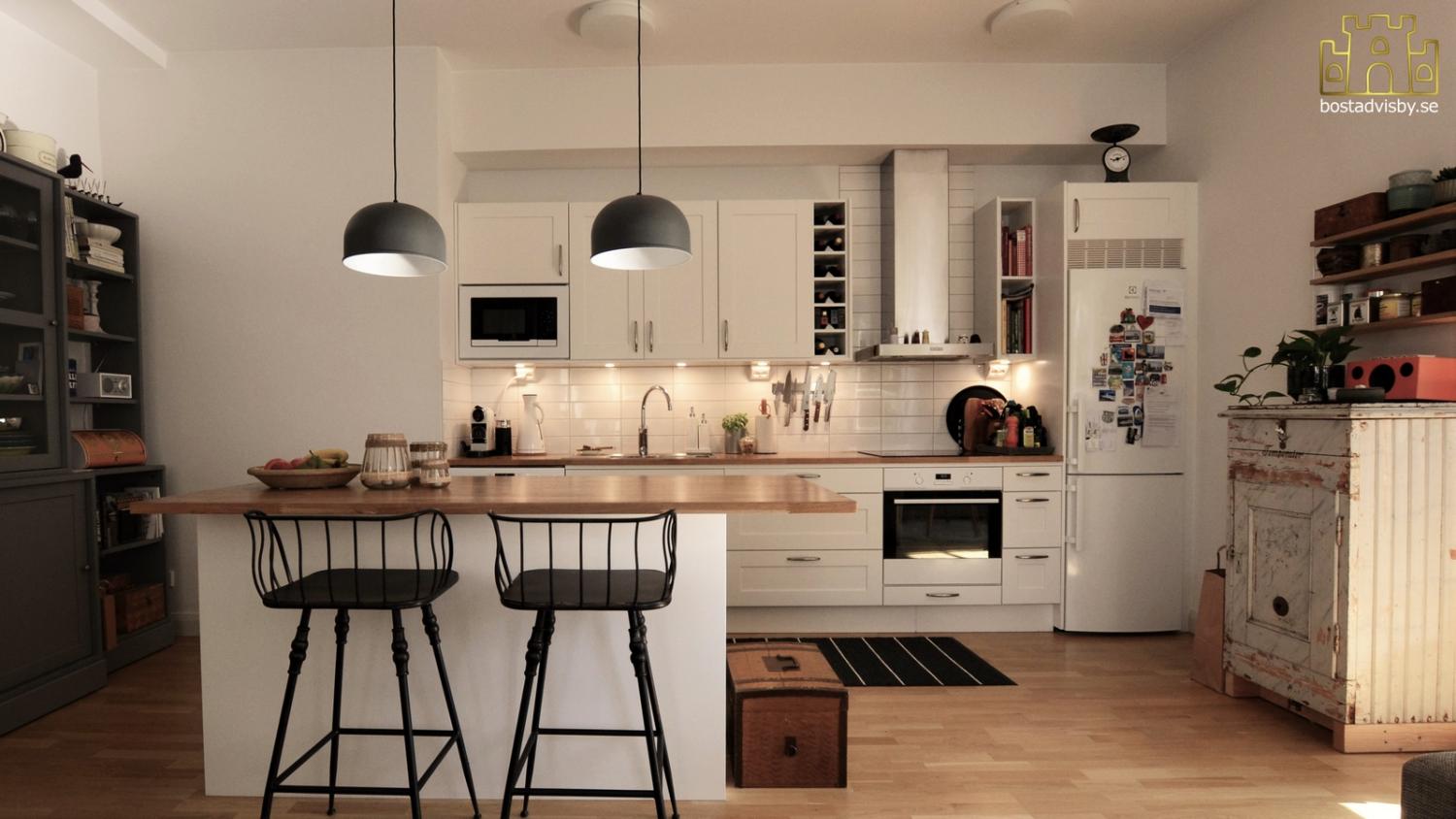 150 meter från Almedalen. Fräsch lägenhet för 5 personer.